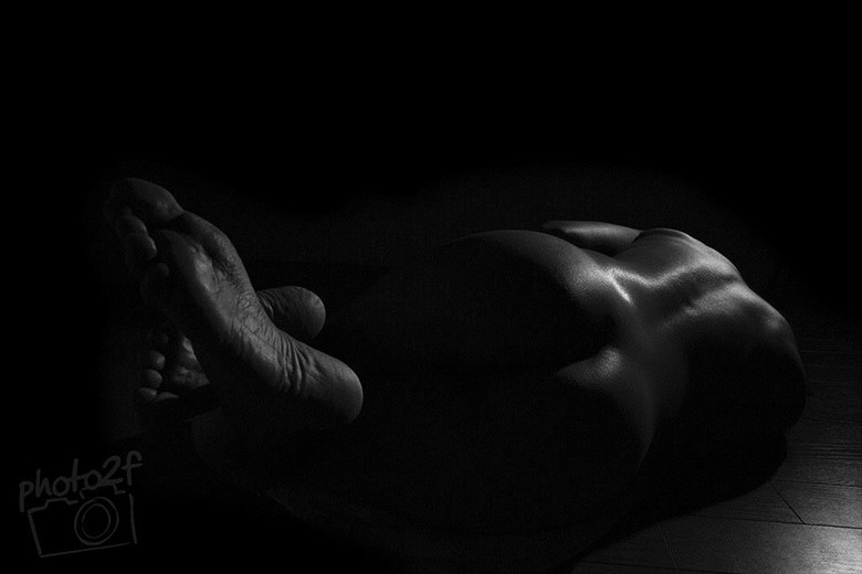 %22More Black than White%22 V 1.3 Artistic Nude Photo by Photographer El Manos